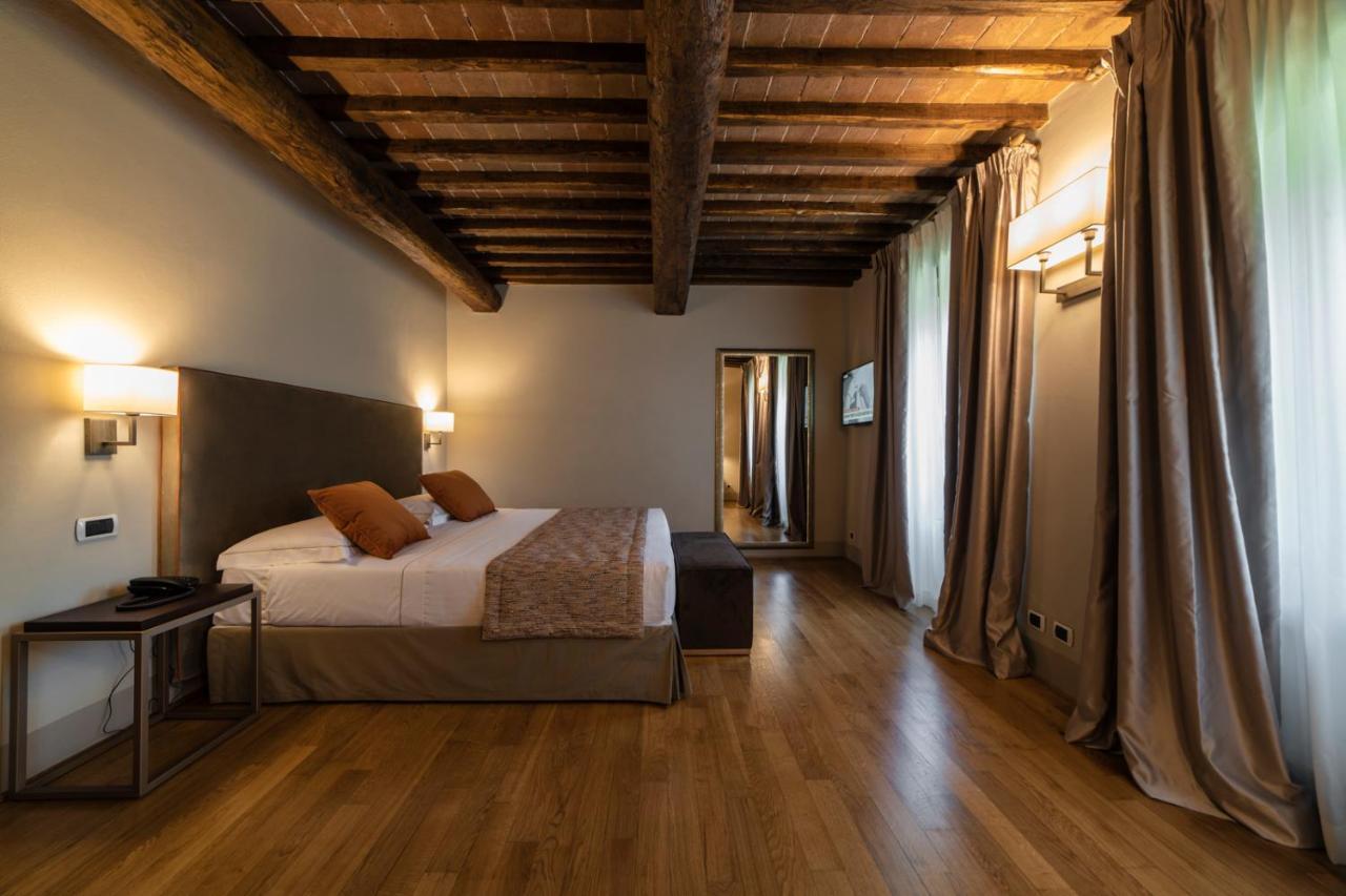 Relais Della Rovere Colle Val D'Elsa Bagian luar foto