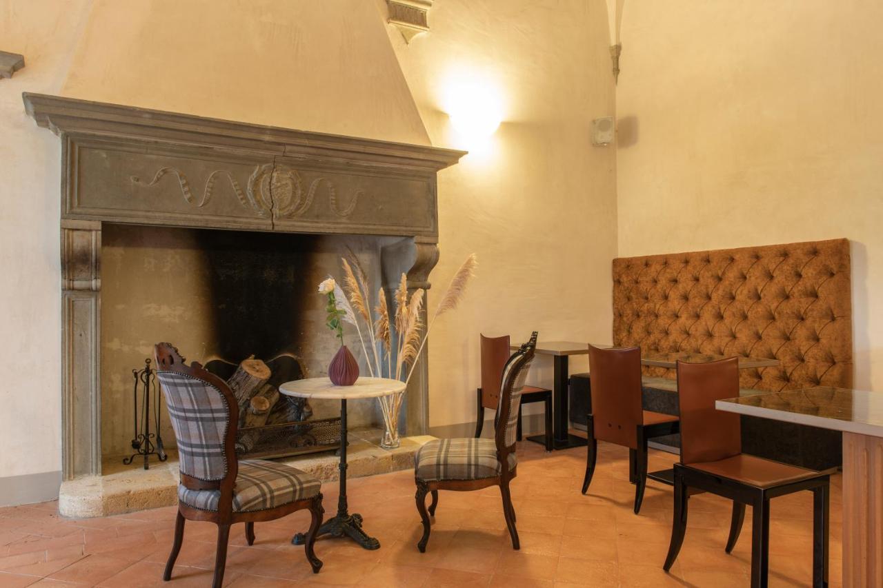 Relais Della Rovere Colle Val D'Elsa Bagian luar foto