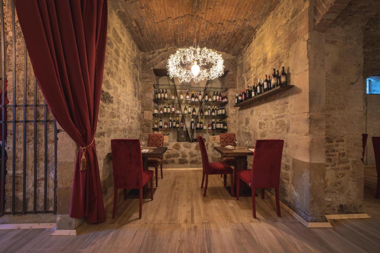 Relais Della Rovere Colle Val D'Elsa Bagian luar foto
