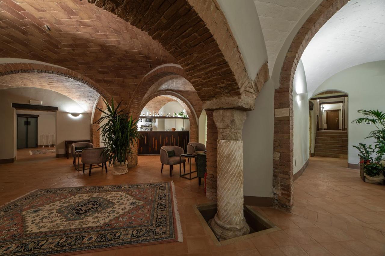 Relais Della Rovere Colle Val D'Elsa Bagian luar foto