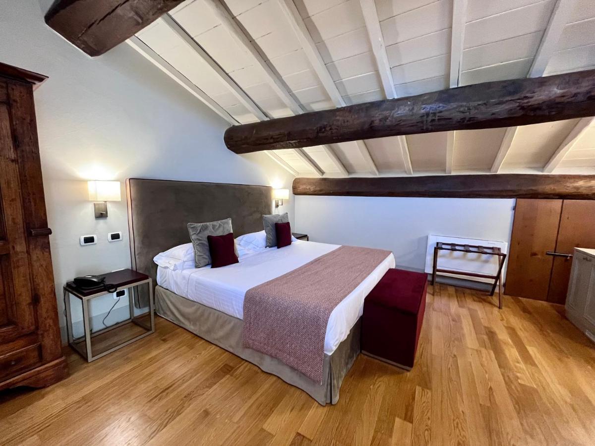 Relais Della Rovere Colle Val D'Elsa Bagian luar foto